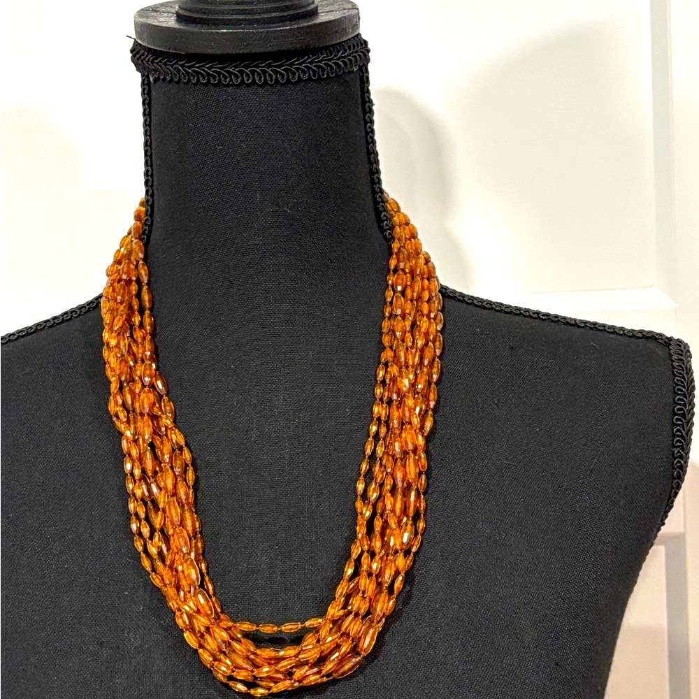 Necklace EUC Brown Beaded